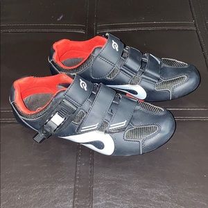 Used condition peloton cycle shoes